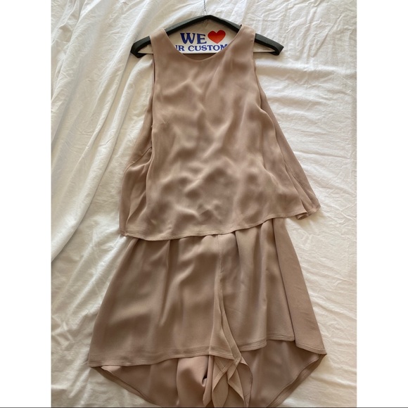 Aritzia Babaton shorts jumper - Picture 1 of 4